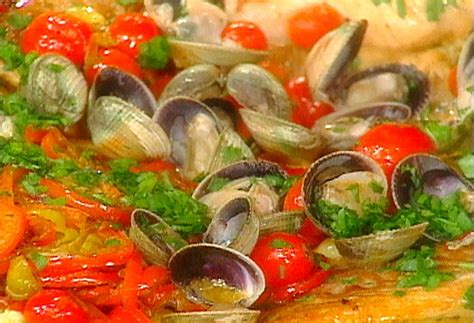 This is the first thing my husband cooked for me back when we were dating. Orange Roughy with Sweet and Hot Peppers and Manila Clams ...