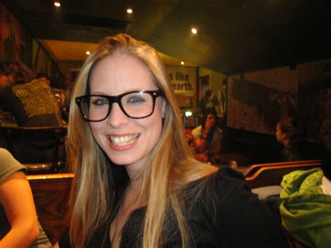 5fm is a broadcast radio station in johannesburg, south africa, providing top 40 pop and rock music and talk radio on various frequencies throughout south. StephanieBe Leaves GHFM For 5FM - Mr. Cape Town