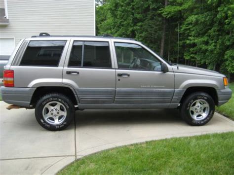 Purchase used 1998 Jeep Grand Cherokee Laredo -Low Miles ...