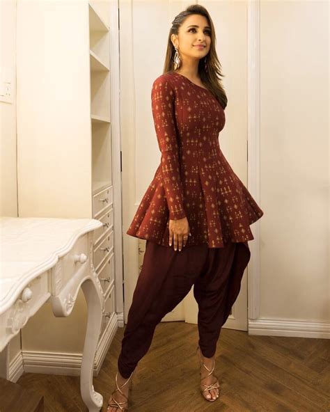 Parineeti Chopra Indian Fashion Dresses Stylish Dress Designs Kurti