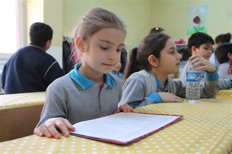 Milyonlarca öğrenci ve velinin gözü ise sonuçlar için meb'e çevrildi. e-Okul sınav sonuçları ve e Okul devamsızlık bilgileri ...