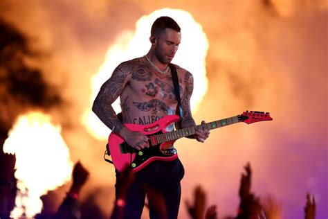 This year, canadian artist the weeknd will set foot on the world's biggest stage and perform at the 2021 super bowl halftime show. Maroon 5 Super Bowl Halftime Show Performance Video 2019 ...
