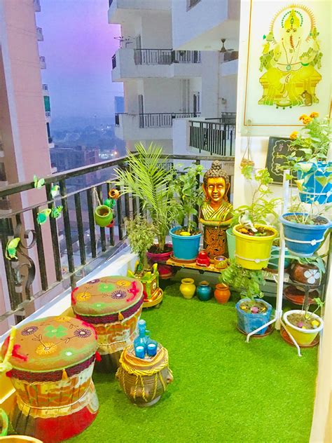 A small balcony doesn't necessarily mean you can't have furniture or sitting space in your balcony garden. Indian balcony decorating ideas of Indian house | Small balcony decor, India home decor ...