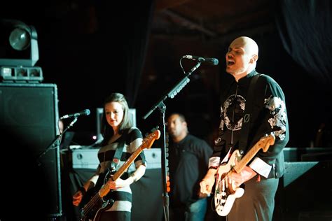 CONCERT REVIEW Smashing Pumpkins Brings Its Kaleidyscope To SoDo After Dark