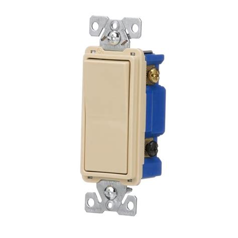 Eaton 15 Amp 4 Way Ivory Rocker Light Switch In The Light Switches