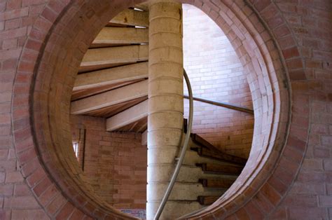 #casas #rogelio salmona #colombia #1966 #ladrillo. Clásicos de Arquitectura: Centro Cultural García Márquez ...