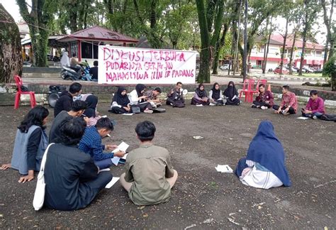 Diskusi Terbuka Mahasiswa Hanya Memendam Persoalan Kampus Dktv