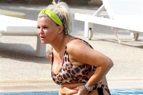 Kerry Katona Owns Fuller Figure As She Playfully Grabs Her Stomach On Mykonos Holiday Mirror