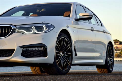 2017 Bmw 540i M Sport First Drive Review Automobile Magazine