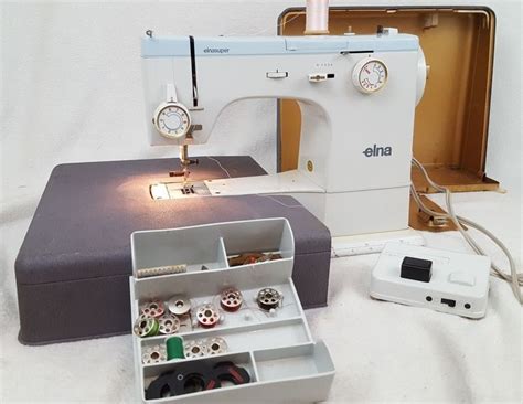 Elna Super 62c Sewing Machine Woriginal Carrying Case And Extras
