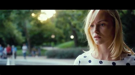 ¿qué Hacemos Con Maisie Trailer Español Hd Youtube