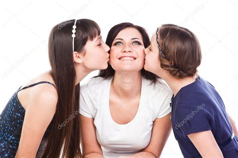 mom girls kissing porn sex photos