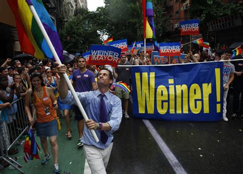 Anthony Weiner Christine Quinn Lead Nyc Democrat Poll For Mayor Eliot Spitzer Ahead Of Scott