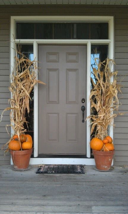 Check spelling or type a new query. 30 Cozy Thanksgiving Front Door Décor Ideas - DigsDigs