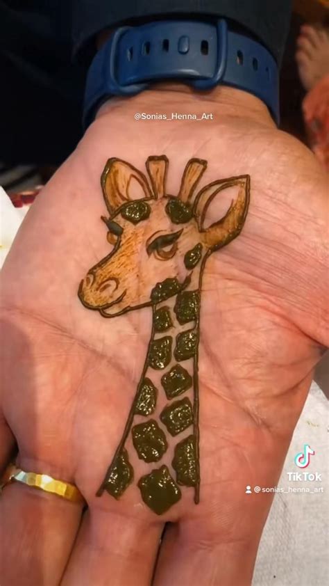 Giraffe Henna Tattoo By Sonias Henna Art Video Henna Tattoo Henna
