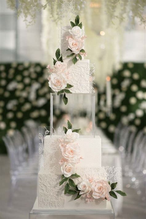 Looking for designer cake ideas to make the sweet tooth worth it? Luxury Wedding Cakes for 2020 Couples | Wedding Estates