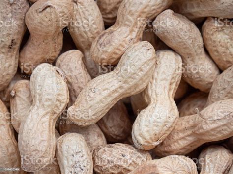 Bunch Of Peanuts Stock Photo Download Image Now Bunch Close Up