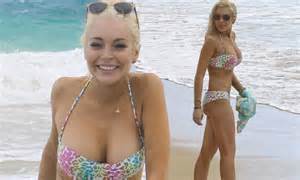 Lindsay Lohan Playboy Lindsay Lohan Shows Off Her Bikini Body As She