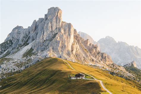 20 Stunning Photos Capture The Majestic Peaks Of Europe