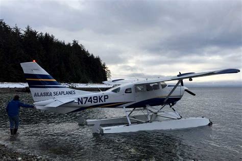 Cessna 206 Alaska Seaplanes