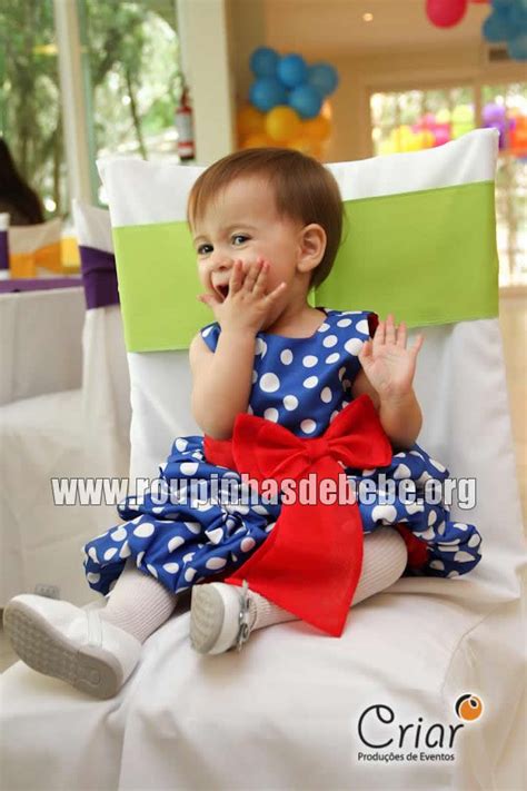 A dica de hoje é o centro de mesa da festa com tema galinha pintadinha. Vestidinho da Galinha Pintadinha