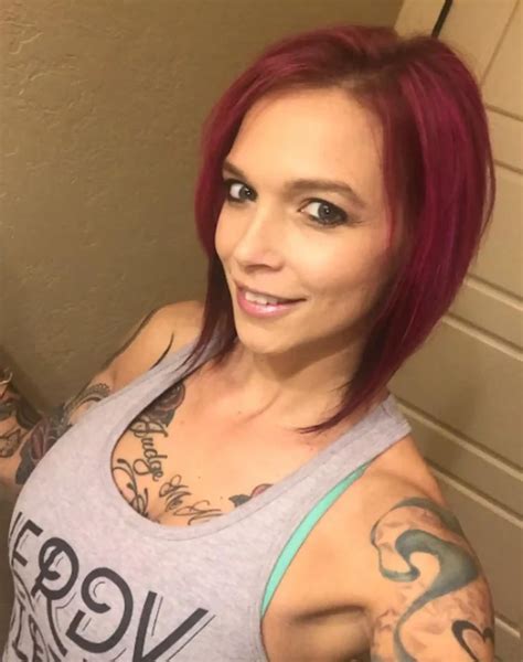 Anna Bell Peaks Biography Age Husband Wiki Biography Real Name