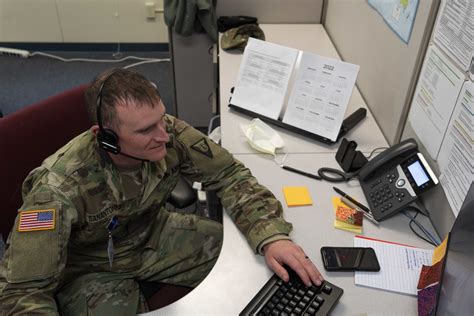 New Hampshire Guardsmen juggle civilian, military jobs > Air National