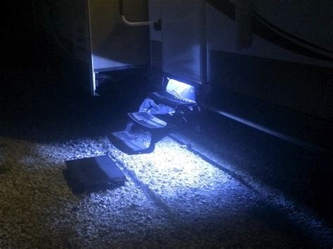 Call one of our grow experts today! Buy LED Light Bars | Ultra Thin LED Light Bar | Oznium