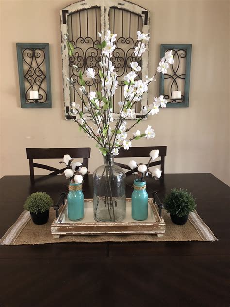 10 Ideas For Dining Room Table Centerpieces