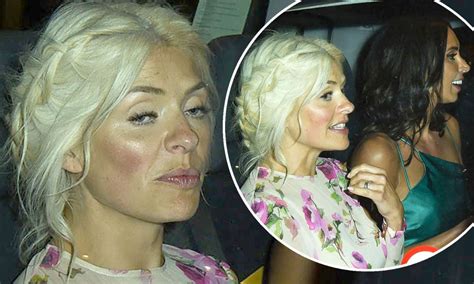 Holly Willoughby Looks Worse For Wear After Glamour Awards Holly Willoughby Awards Glamour
