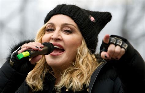 Madonna Loses Battle To Prevent Auction Of Tupac Letter Taiwan News 2018 04 25 091611