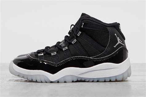 The air jordan xi lent mj's return a touch of class. Air Jordan 11 25th Anniversary Black Silver Eyelets CT8012-011 2020 Release Date - SBD