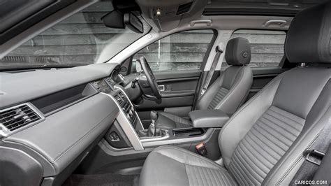 Additionally, the incontrol remote system allows you to lock or unlock the doors, start the car and turn on the climate control system via your smartphone. 2016 Land Rover Discovery Sport HSE Luxury - Interior ...