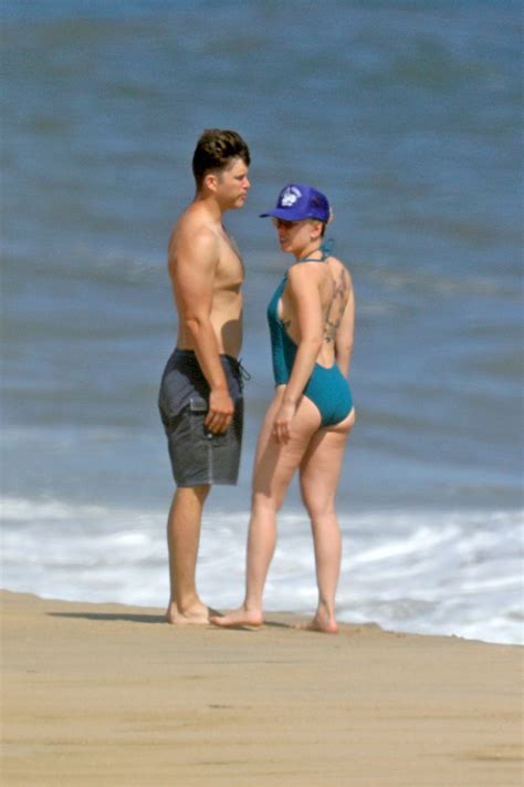 Scarlett Johansson In A Swimsuit Beach In The Hamptons Ny