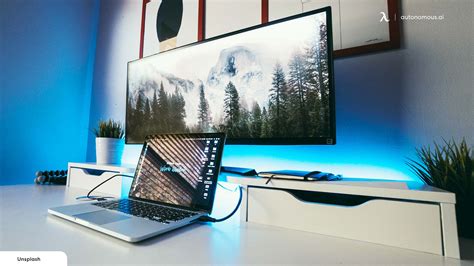 How To Build The Perfect Gaming Laptop Setup With Monitors