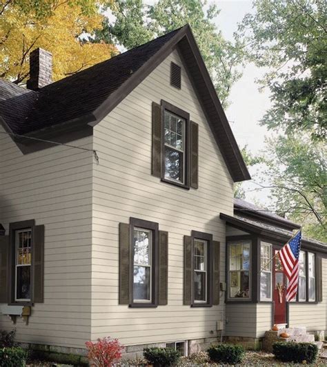 28 Of The Most Popular House Siding Colors Allura Usa House Trim