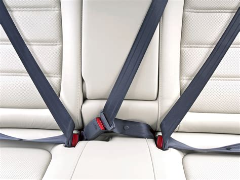Study Finds Back Seat Passengers Less Likely To Use Seatbelts Tires Parts News