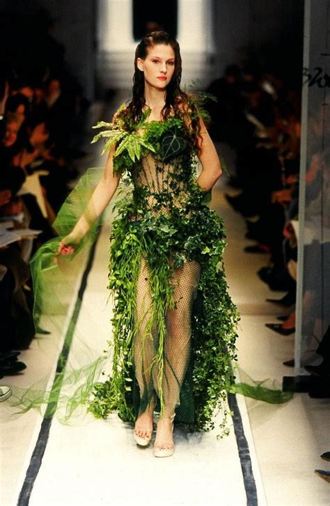 Kuvahaun Tulos Haulle Fashion Inspired By Nature Crazy Dresses