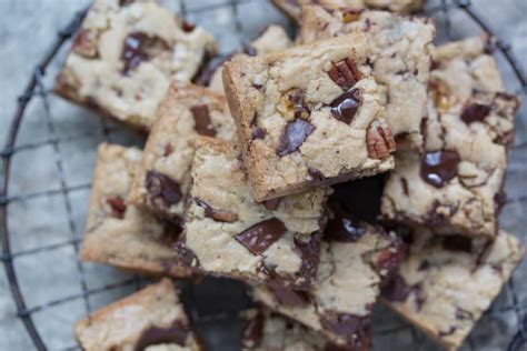 Night of the proms (rotterdam, netherlands, 1997). Chocolate Chunk Nut Blondies Certified Low FODMAP by ...