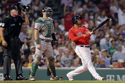 Rafael Devers Injury Good Chance Boston Red Sox Star Will Be Placed