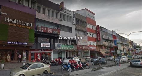 Unlike your typical ramly burger eggs aren't wrapped around patty as its serve on top. Taman Connaught Intermediate Shop for sale in Cheras ...