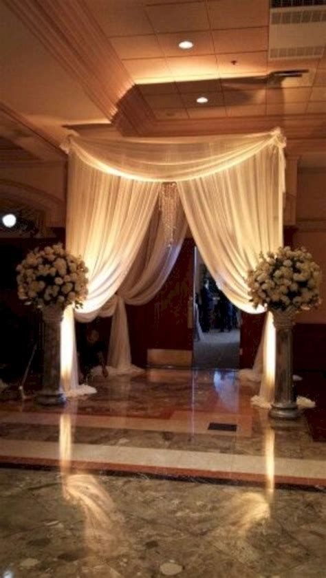 Famous Wedding Entrance Ideas For Wedding Party References