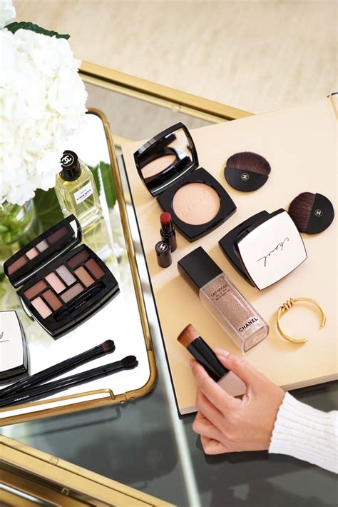 Chanel Les Beiges Collection Review The Beauty Look Book