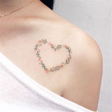 Conservative places for tattoos are considered to be the chest, abdomen, wrist, shoulders, back and feet. 100+ Heart Tattoos So Cute You Can't Handle It | Beautiful ...