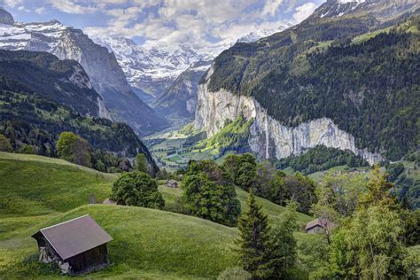 Lauterbrunnen Valley Switzerland Pics