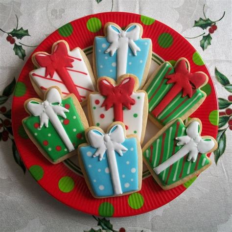 Christmas isn't christmas without decorations! Gift Cookies in 2020 | Christmas sugar cookies, Xmas ...