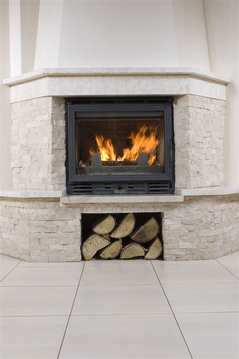 30 White Stone Fireplace Ideas