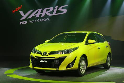The new toyota yaris ready to excite the road even more with the new front look design that projects stylish attraction and persuasive sensation in every. Perbandingan Harga Perodua Myvi 2018 Dengan Harga Kereta ...