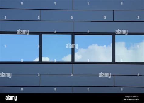 Reflective Glass Windows Hi Res Stock Photography And Images Alamy