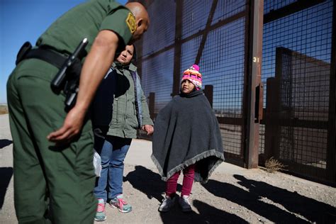 Border Patrol Facilities In Texas Are Overflowing Prompting Mass
